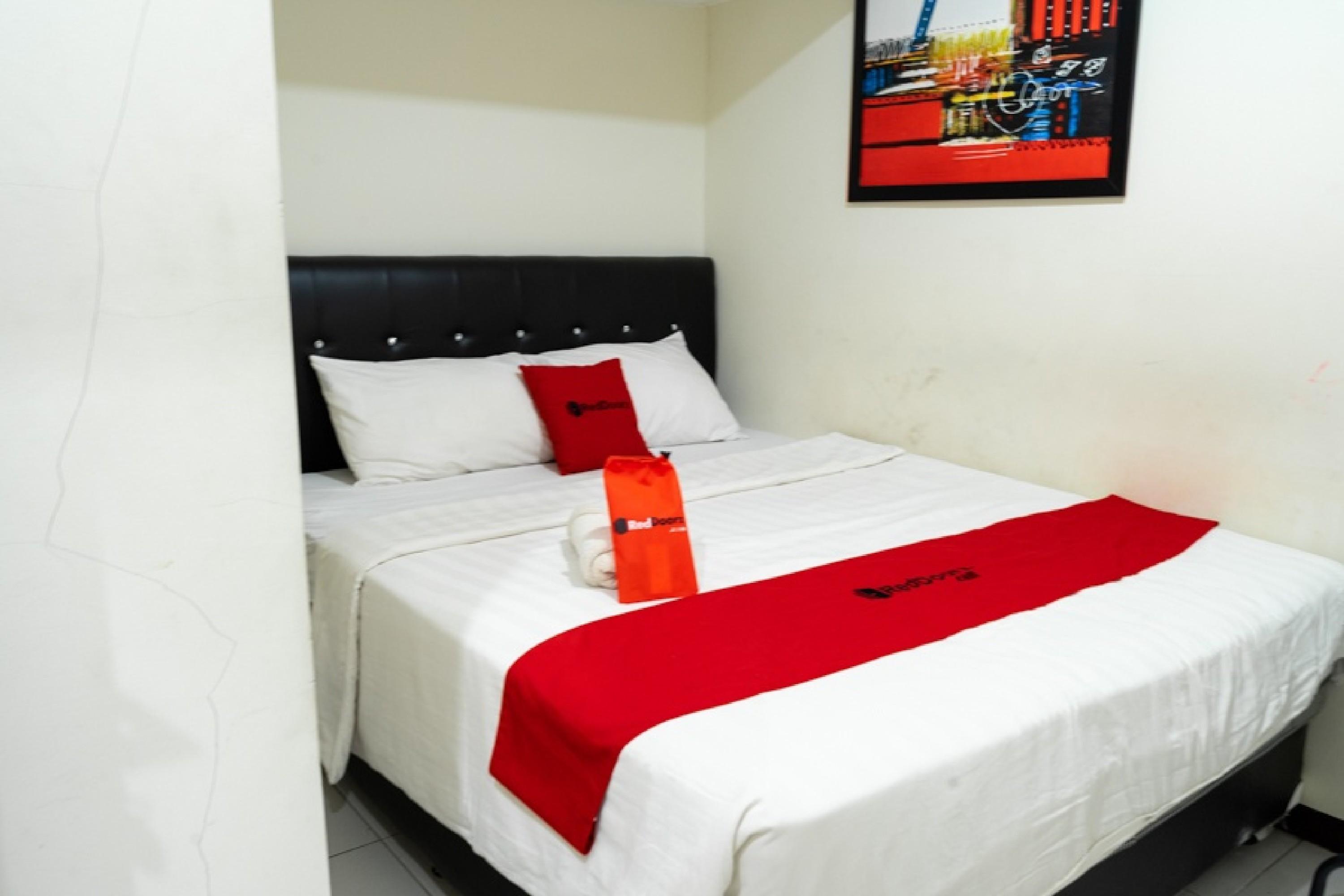 RedDoorz near Setrasari Mall 4 Bandung Bagian luar foto